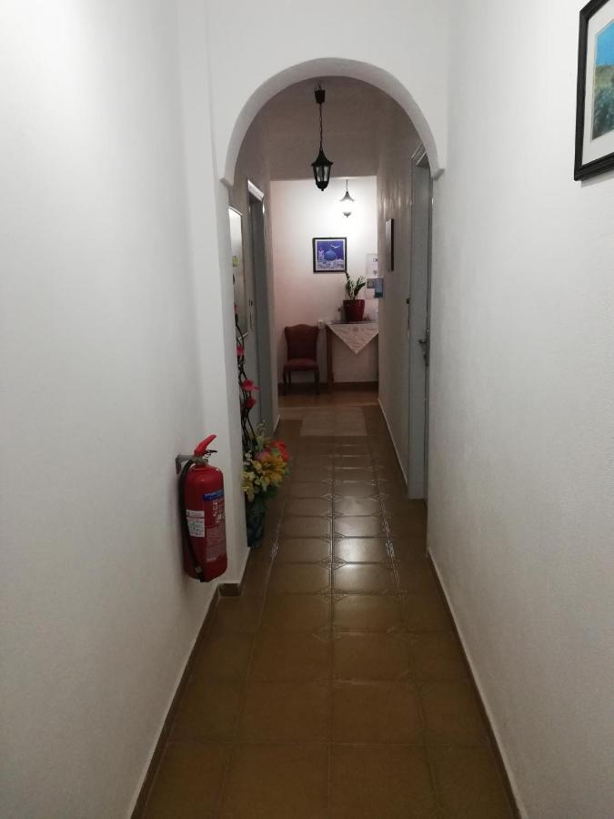 Christina Pension Karterados  Buitenkant foto