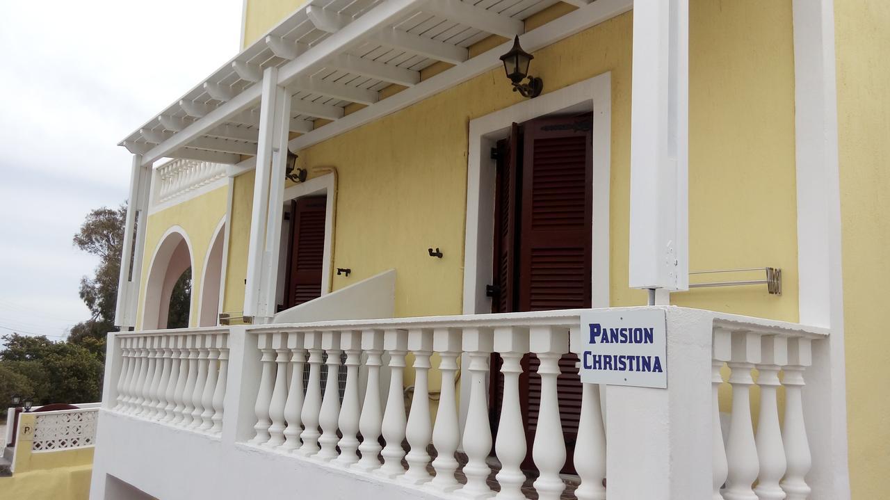 Christina Pension Karterados  Buitenkant foto